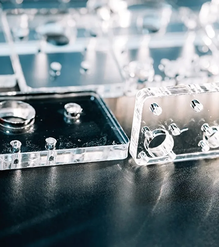 PMMA Coulé incolore fabriqué à Nancy Grand-Est