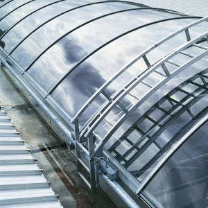 Polycarbonate Incolore UV fabriqué à Nancy Grand-Est